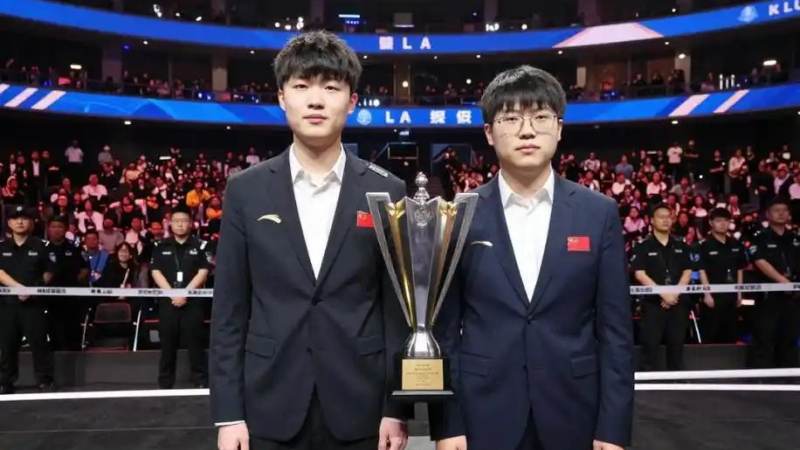 S16总决赛比赛版本怎么查?版本构成与比赛服差异一次讲清